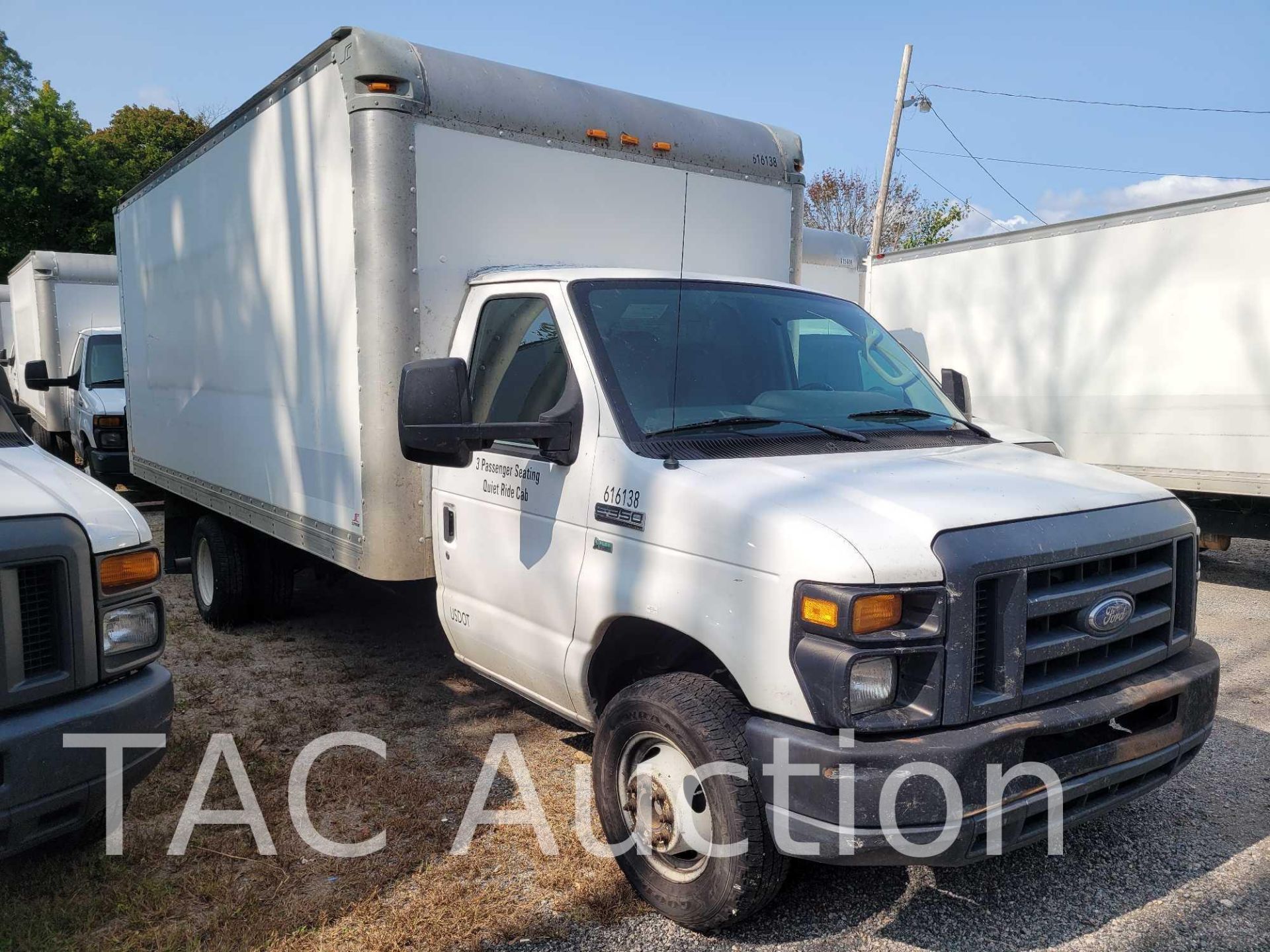 2016 Ford E-350 16ft Box Truck - Image 3 of 47