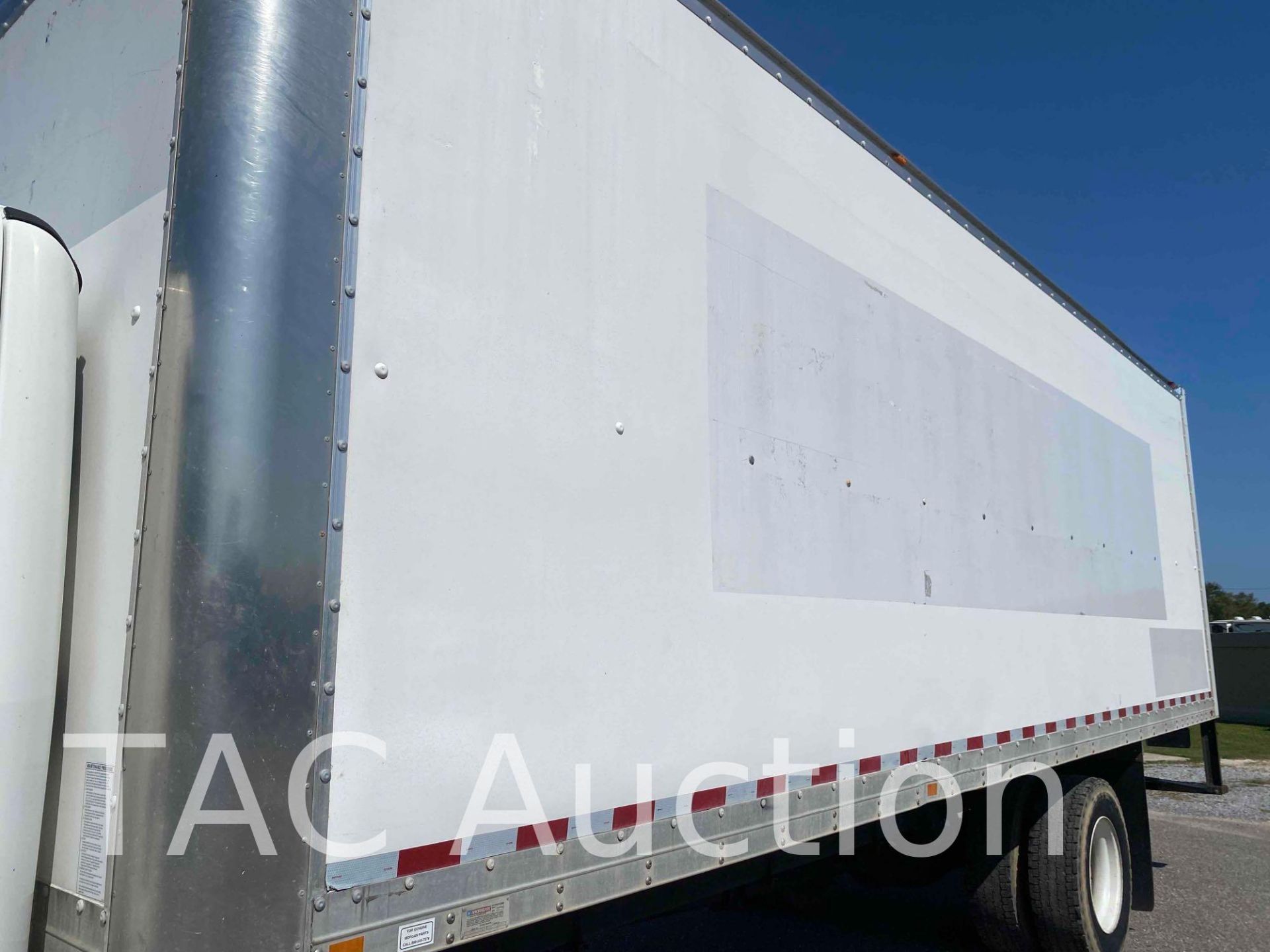2016 Freightliner M2106 26ft Box Truck - Image 29 of 69