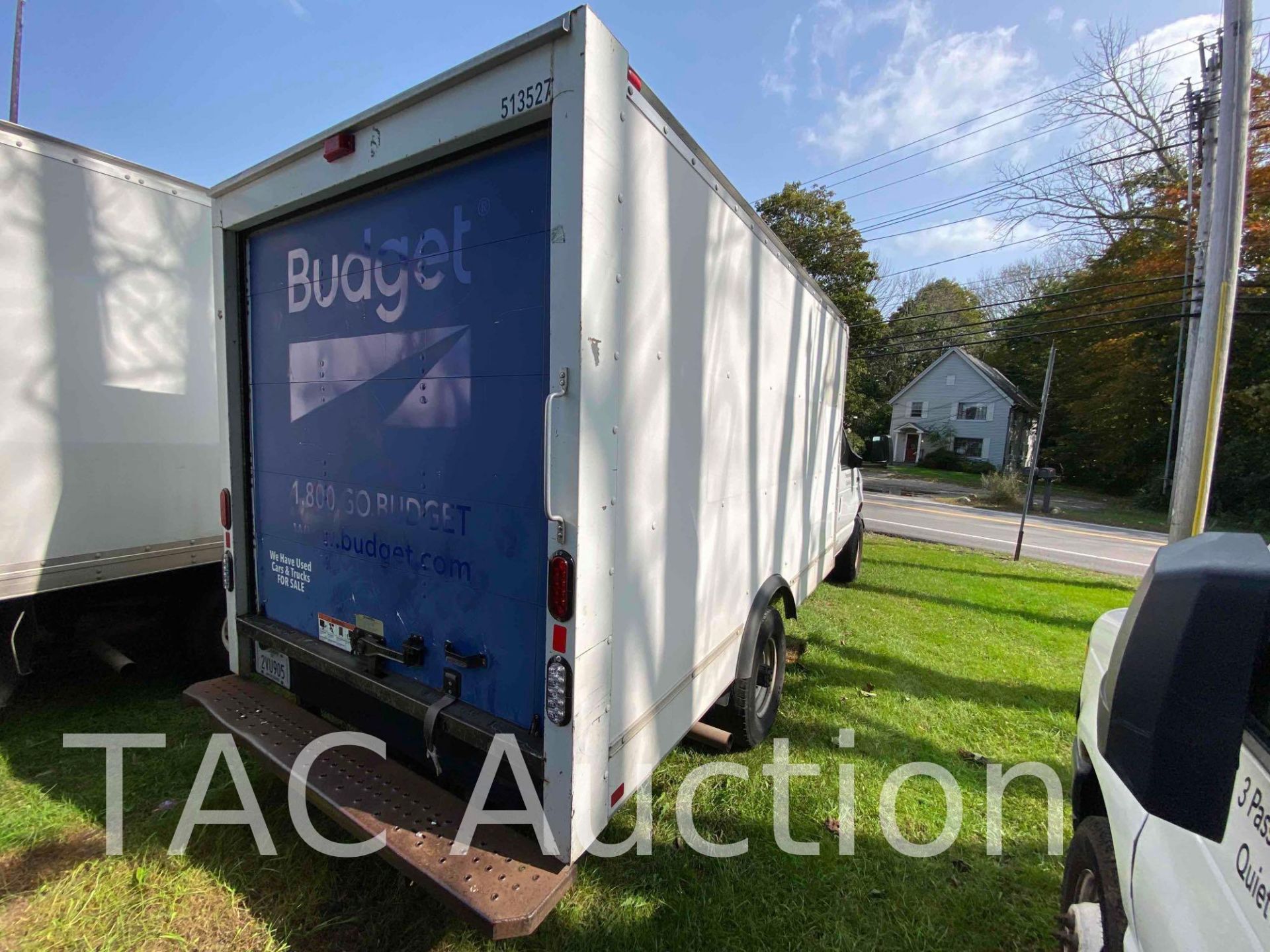 2015 Ford Econoline E-350 12ft Box Truck - Image 4 of 45