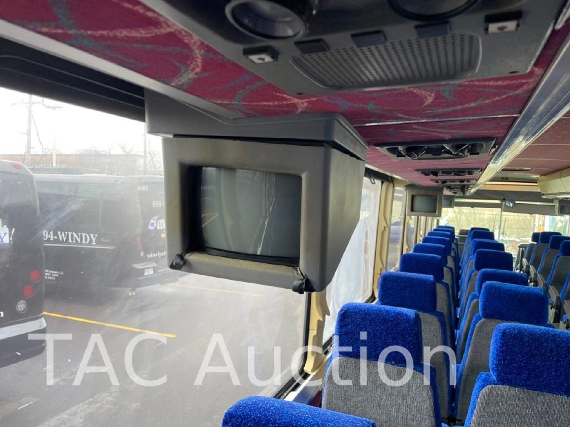 1997 MCI 102-DL3 (45) Passenger Coach Bus - Image 45 of 103