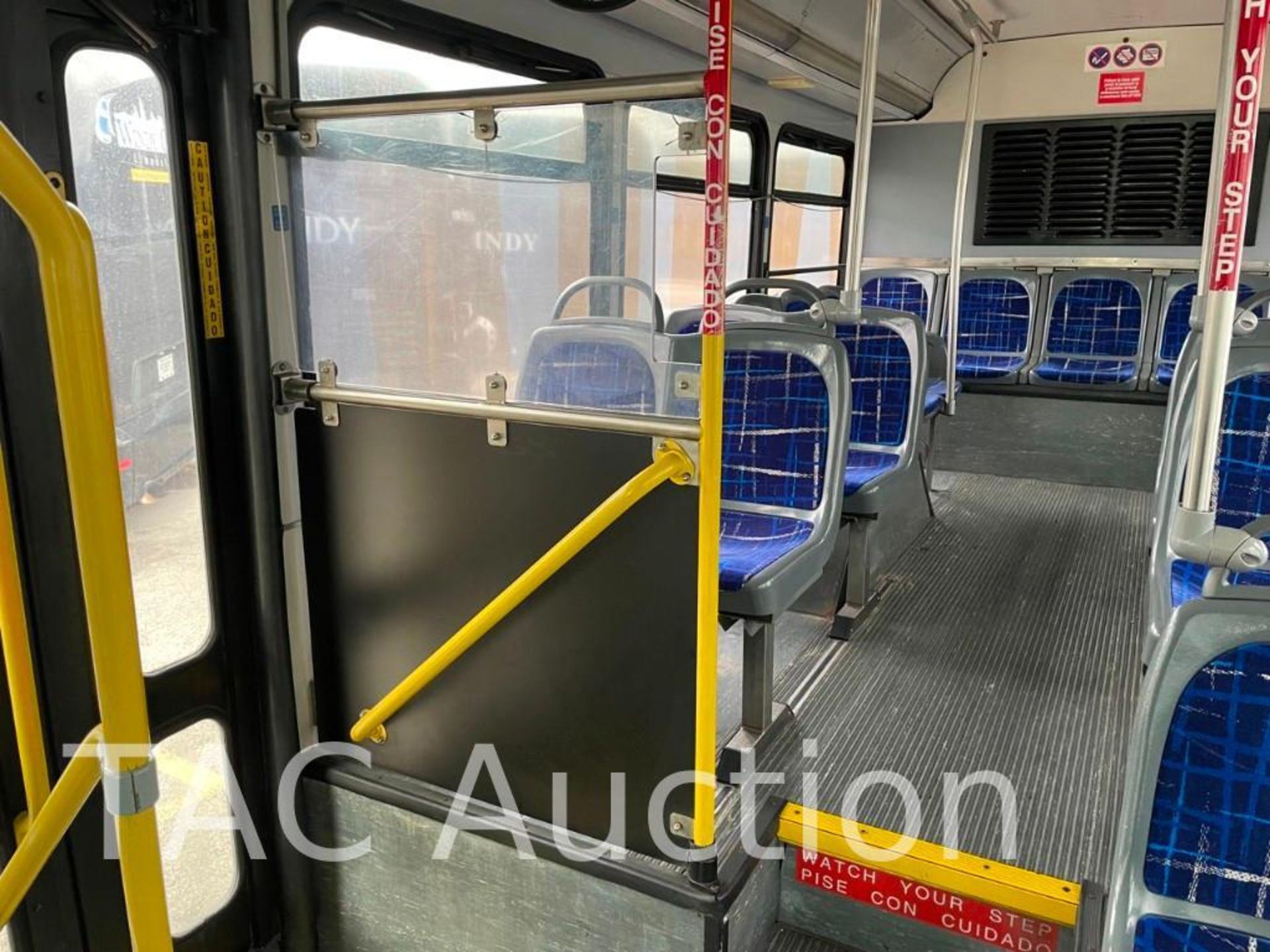 2005 Gillig Low Floor (40) Passenger Coach Transit Bus - Image 36 of 91