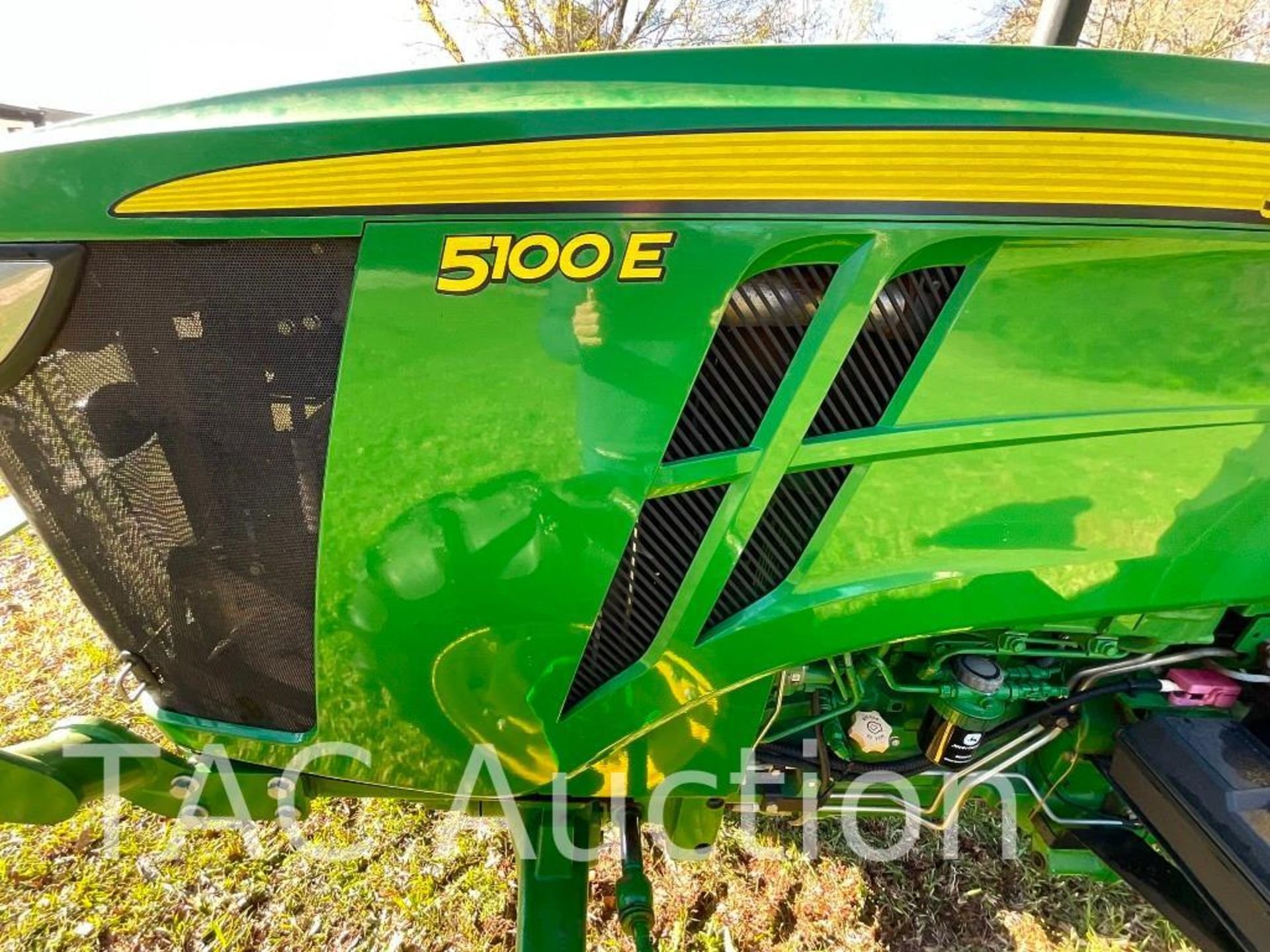 2014 John Deere 5100E 4x4 Farm Tractor - Image 20 of 21