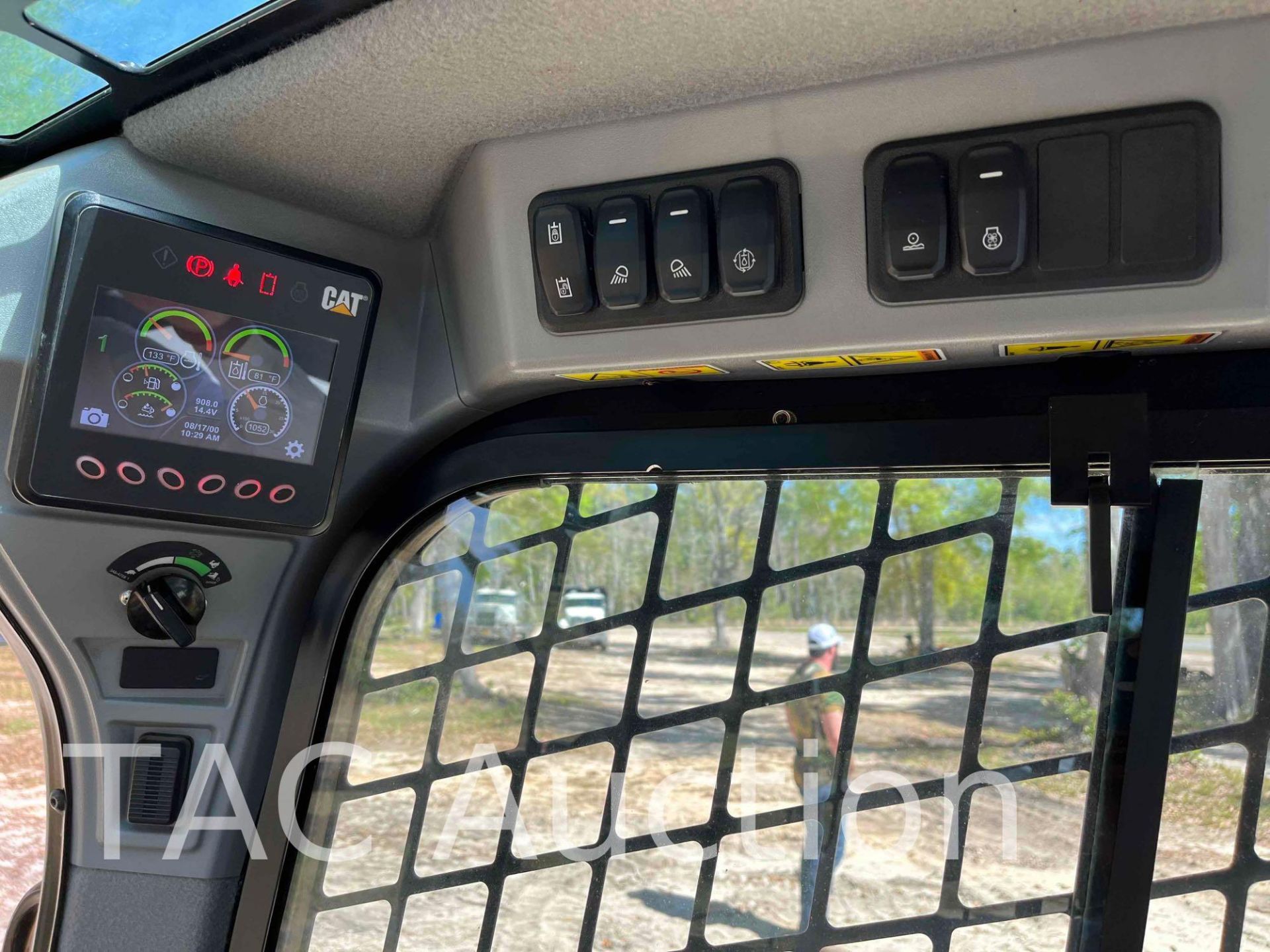 2019 CAT 299D3XE Skid Steer - Image 14 of 30