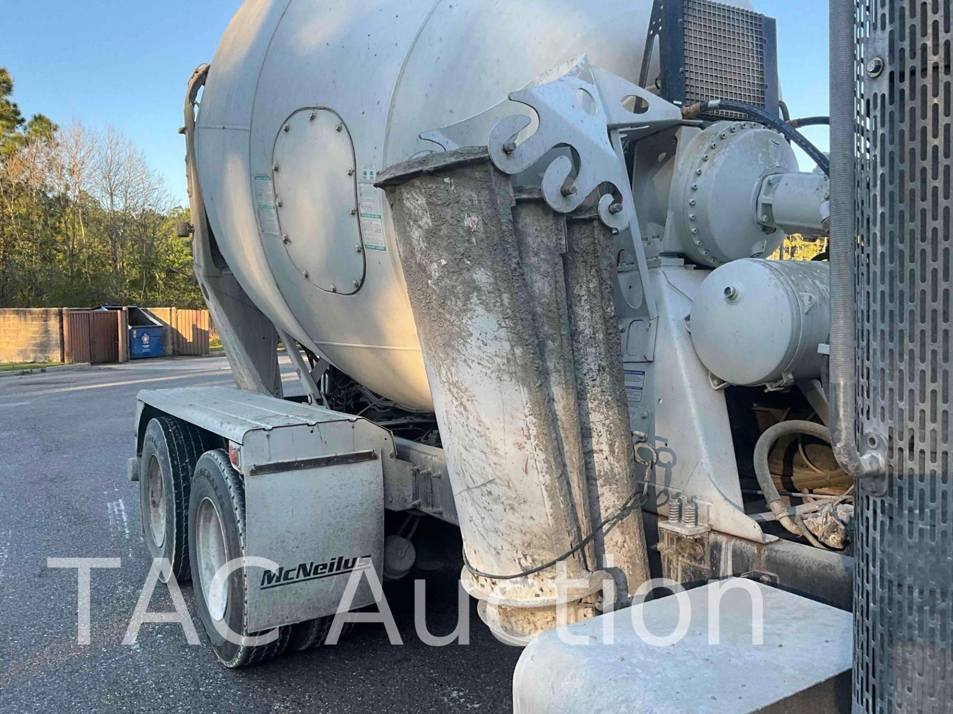 2017 Peterbilt 567 Concrete Mixer Truck - Image 12 of 76