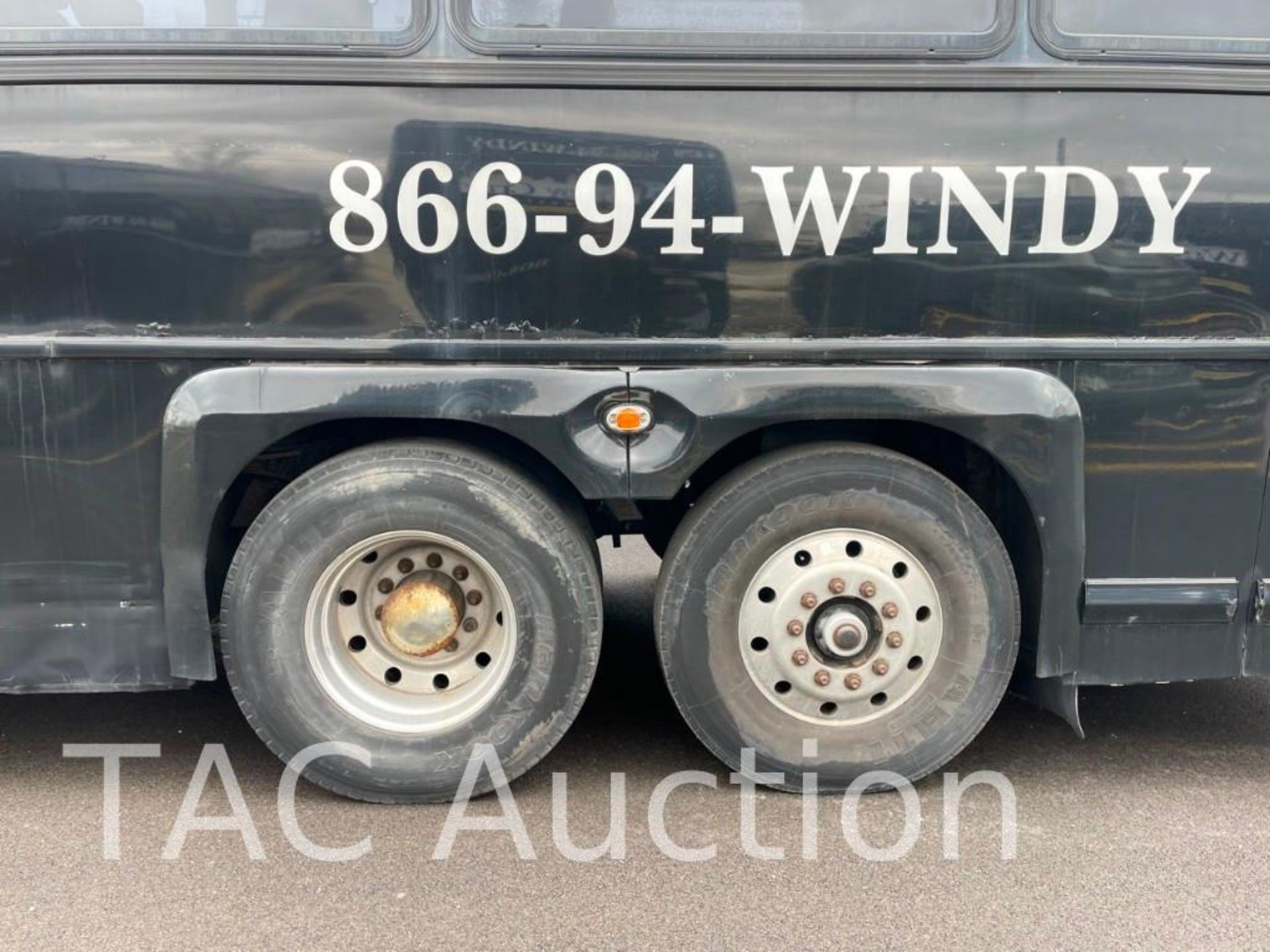 1997 MCI 102-DL3 (45) Passenger Coach Bus - Image 92 of 103