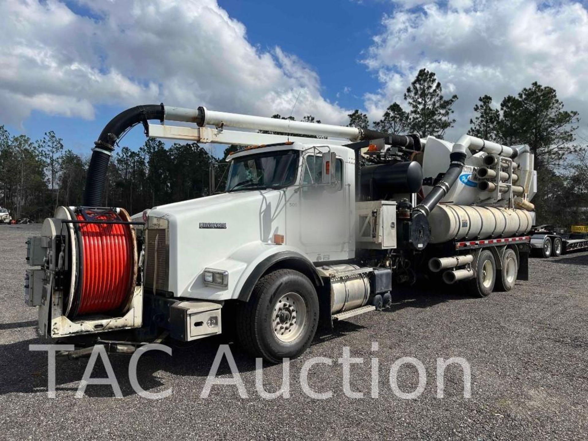 2013 Kenworth T800 Hydrovac Truck