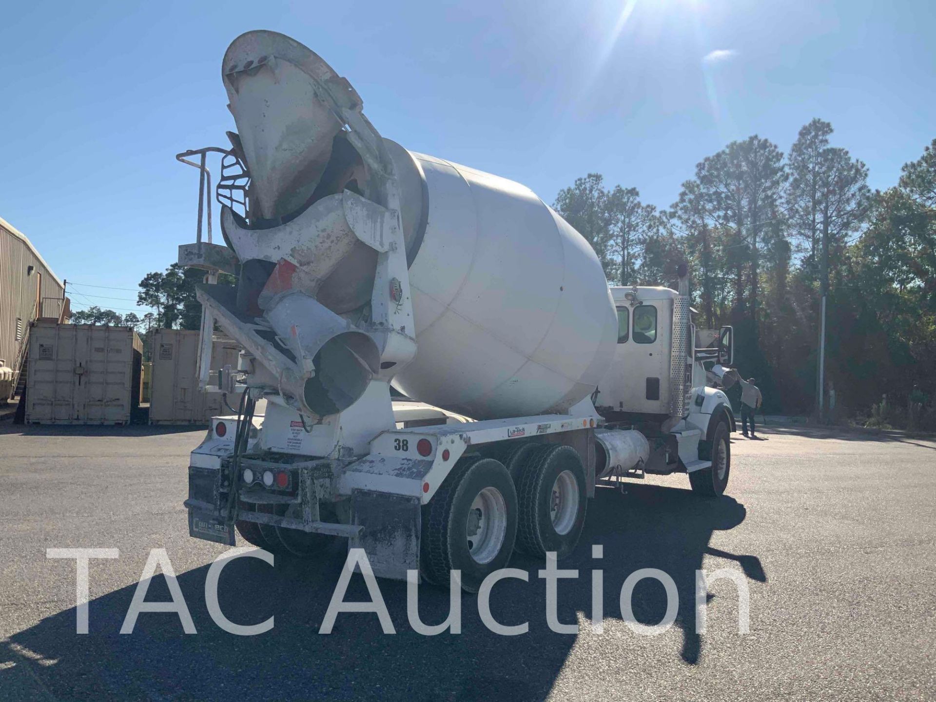 2018 Kenworth T880 Concrete Mixer Truck - Image 4 of 92