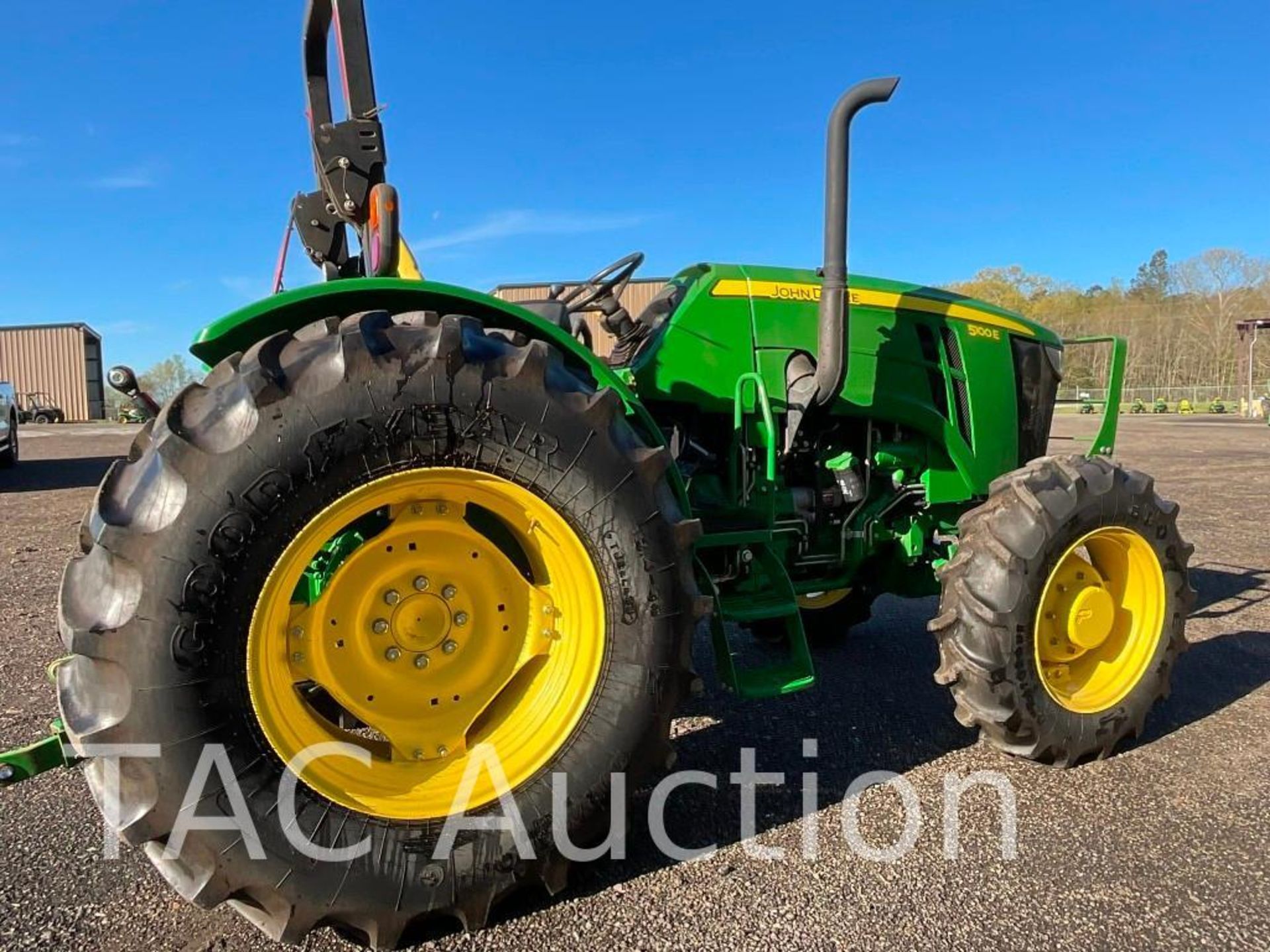 2014 John Deere 5100E 4x4 Farm Tractor - Image 4 of 21