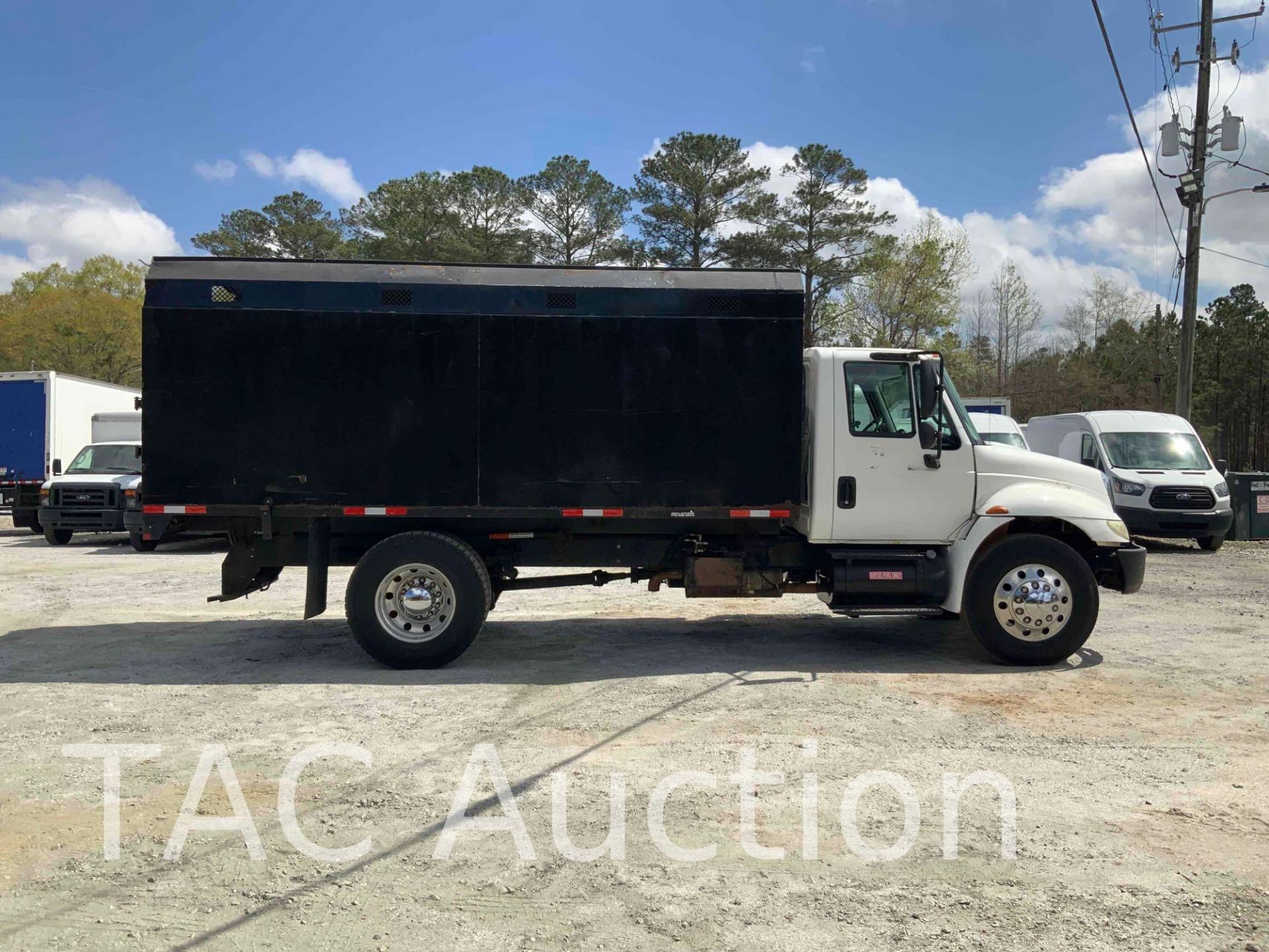 2006 International Durastar 4300 Chipper Truck - Image 4 of 72