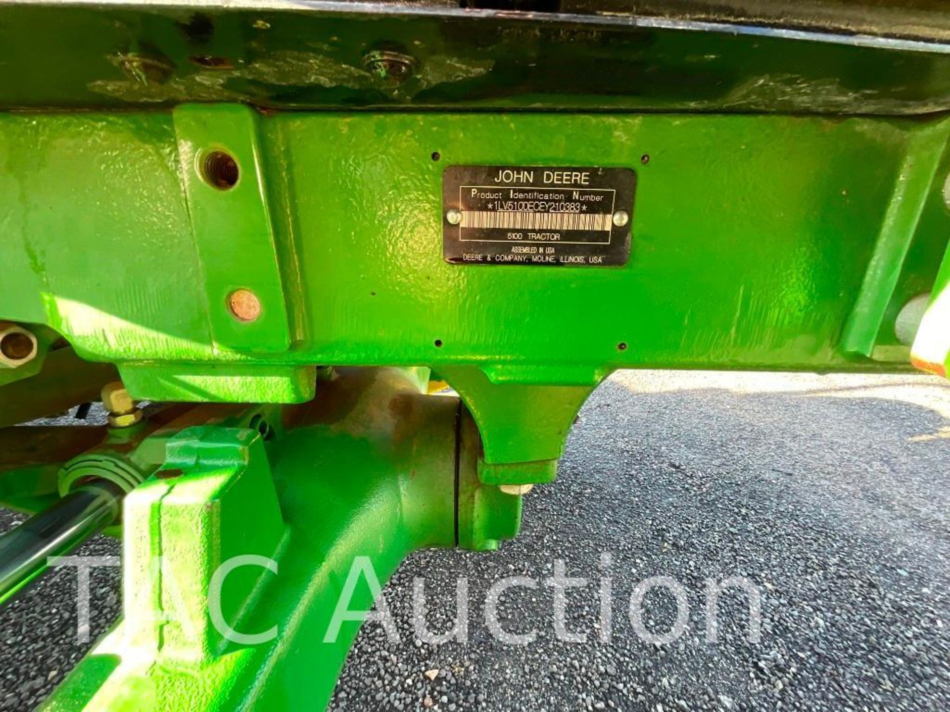 2014 John Deere 5100E 4x4 Farm Tractor - Image 21 of 21