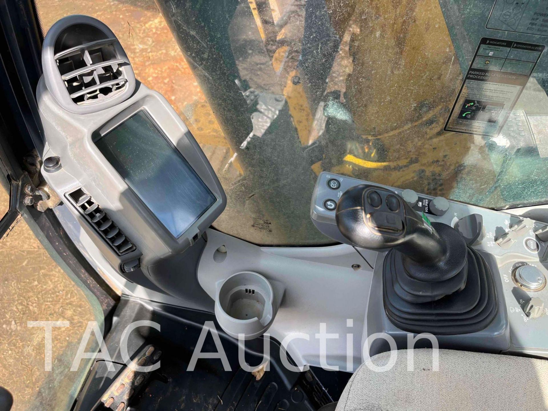 2019 John Deere 135G Excavator - Image 21 of 29