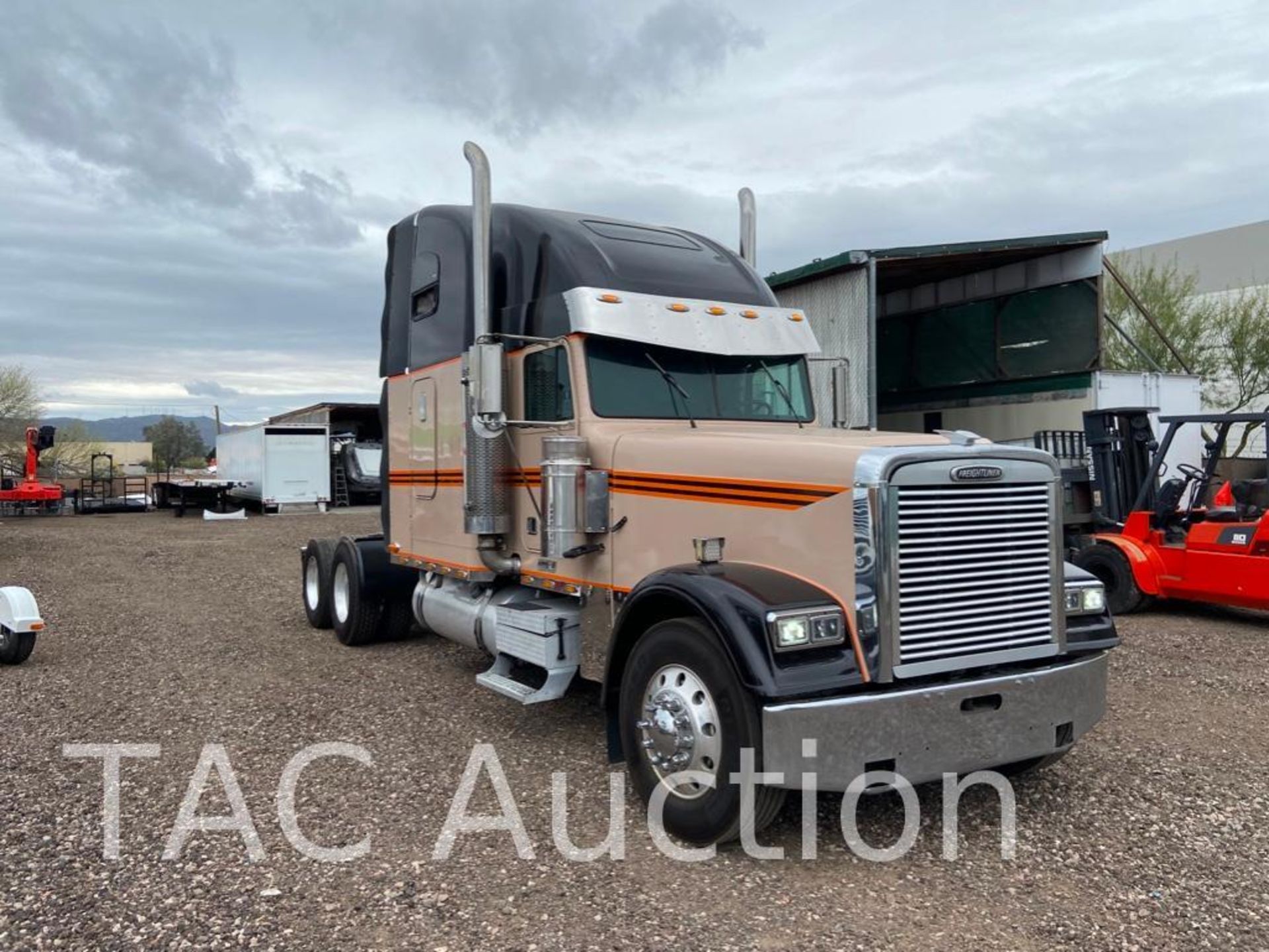 2002 Freightliner Classic XL Sleeper Truck - Image 3 of 132