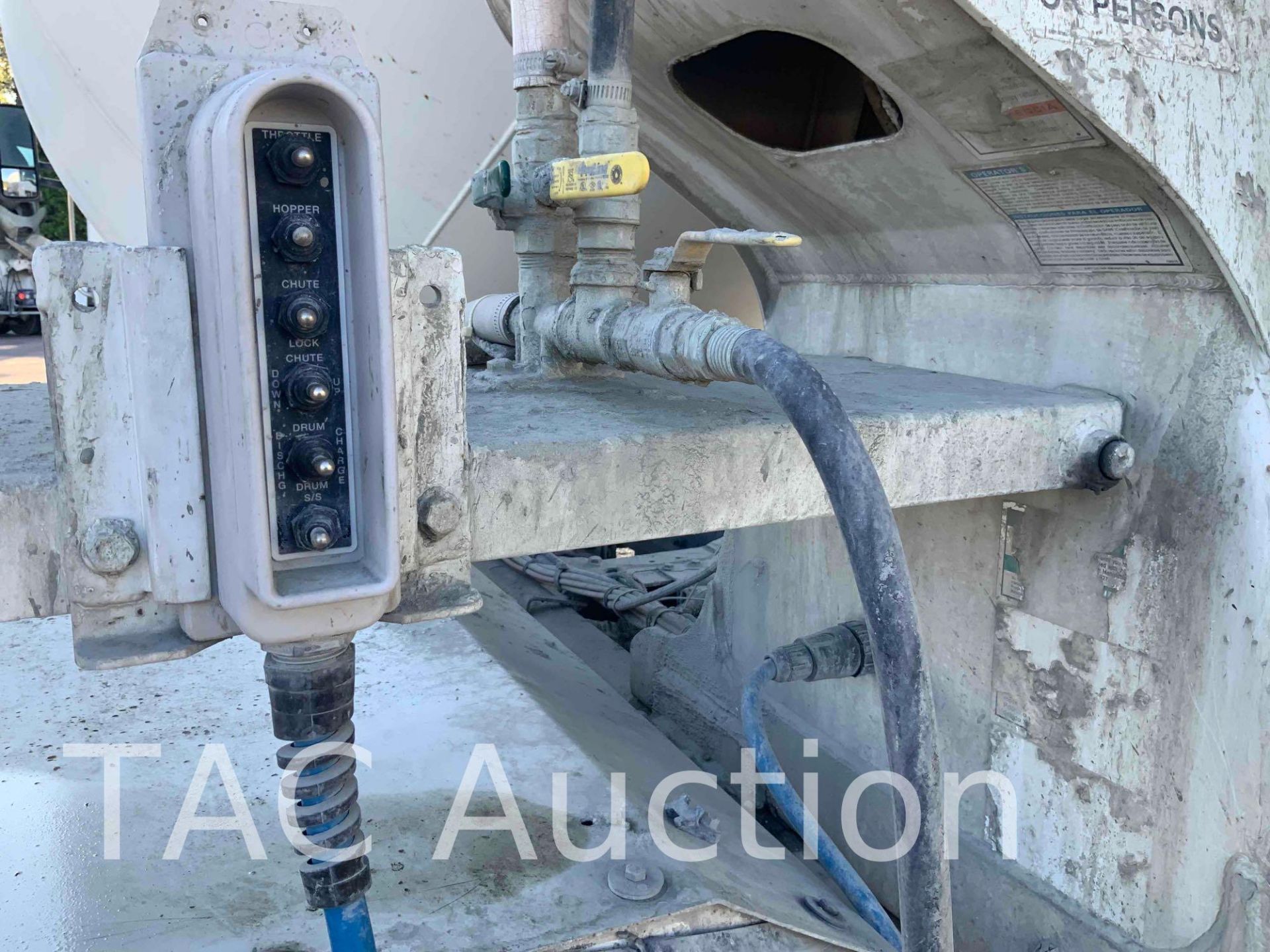 2018 Kenworth T880 Concrete Mixer Truck - Image 45 of 98