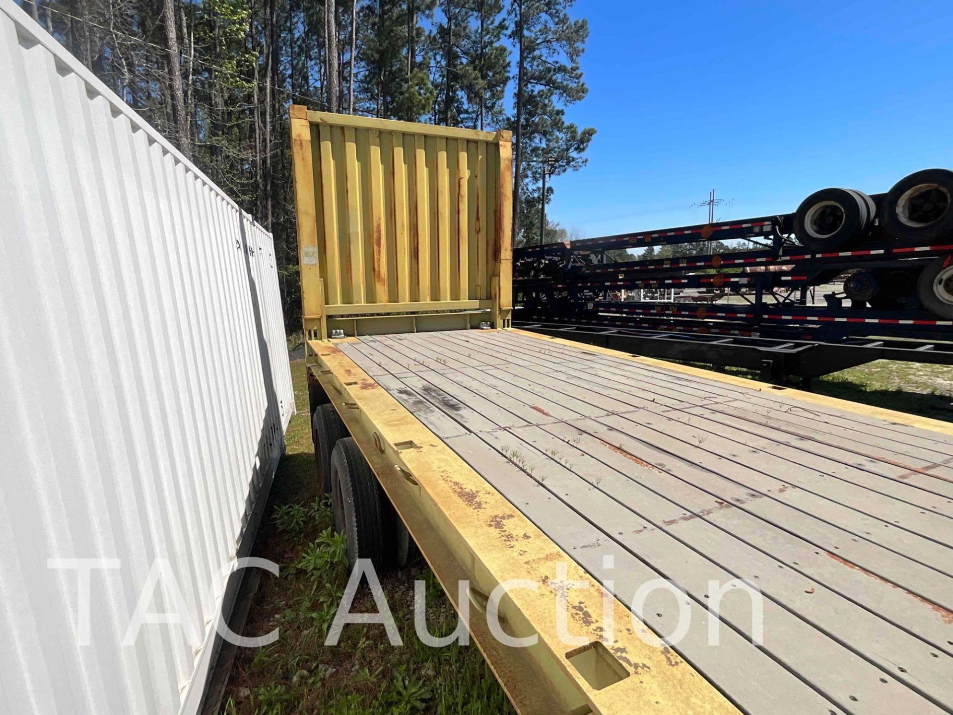 20ft Flat Trailer Bed W/ Folding Ends - Image 3 of 13
