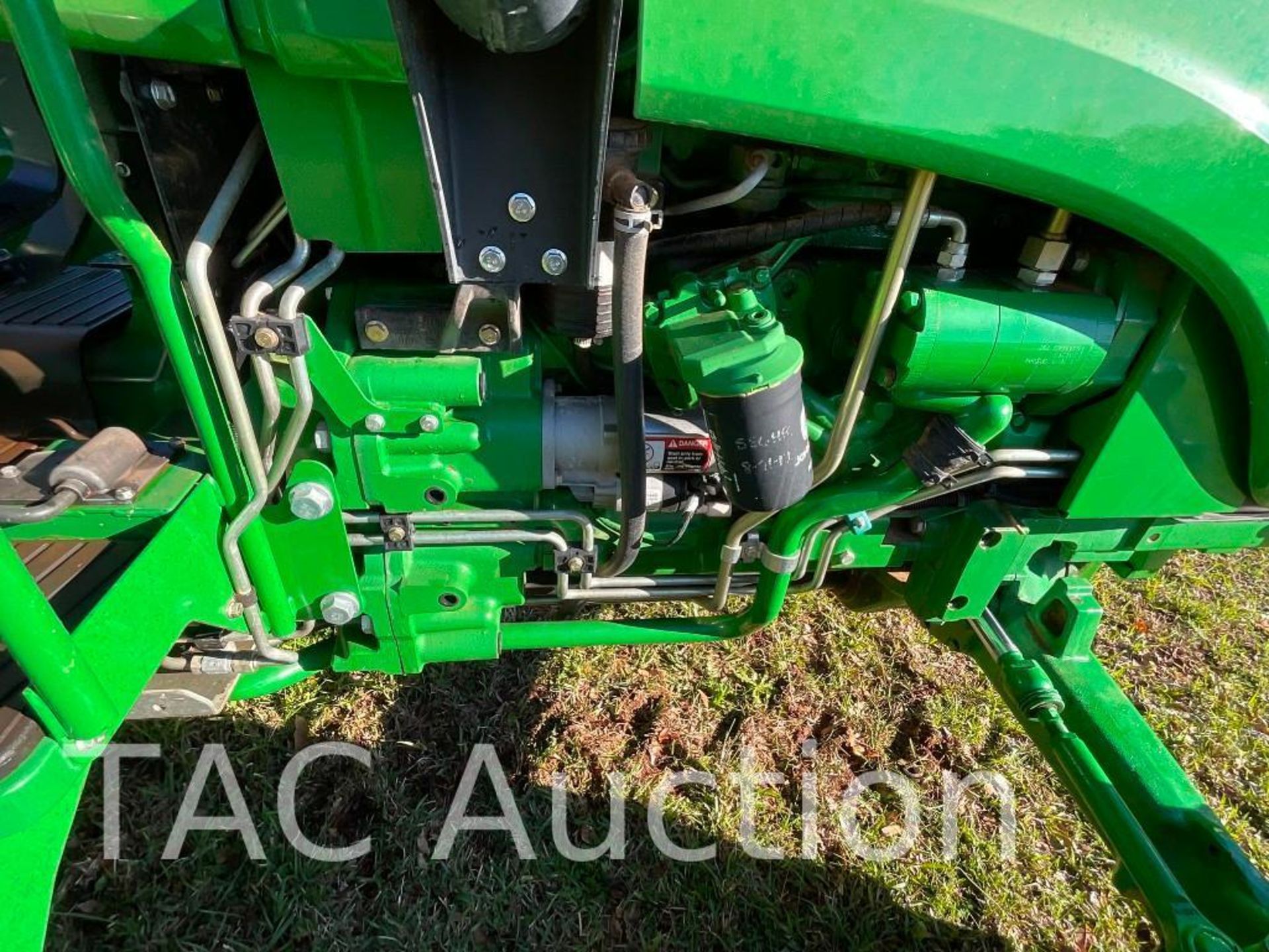 2014 John Deere 5100E 4x4 Farm Tractor - Image 16 of 21
