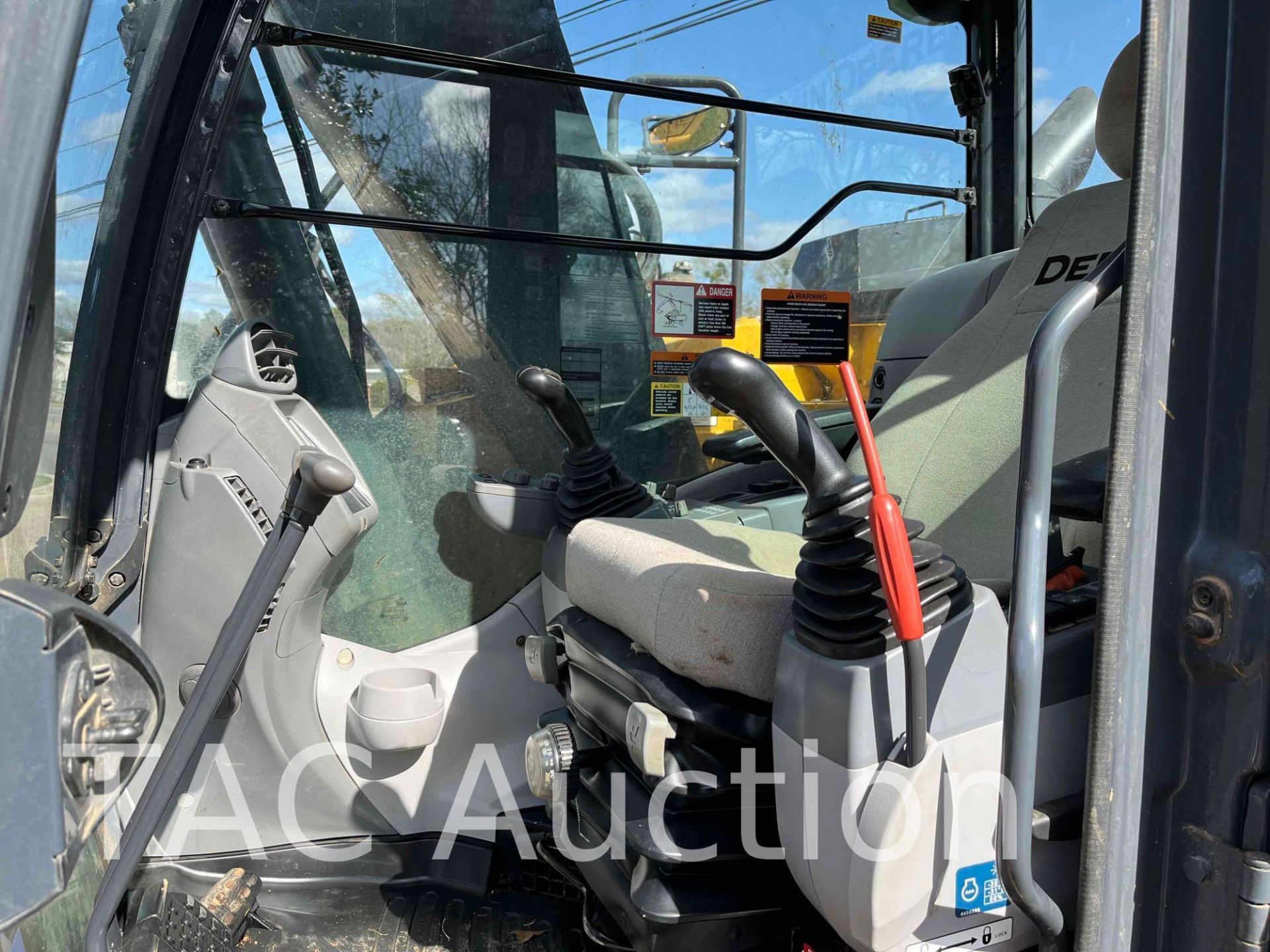 2019 John Deere 135G Excavator - Image 13 of 29