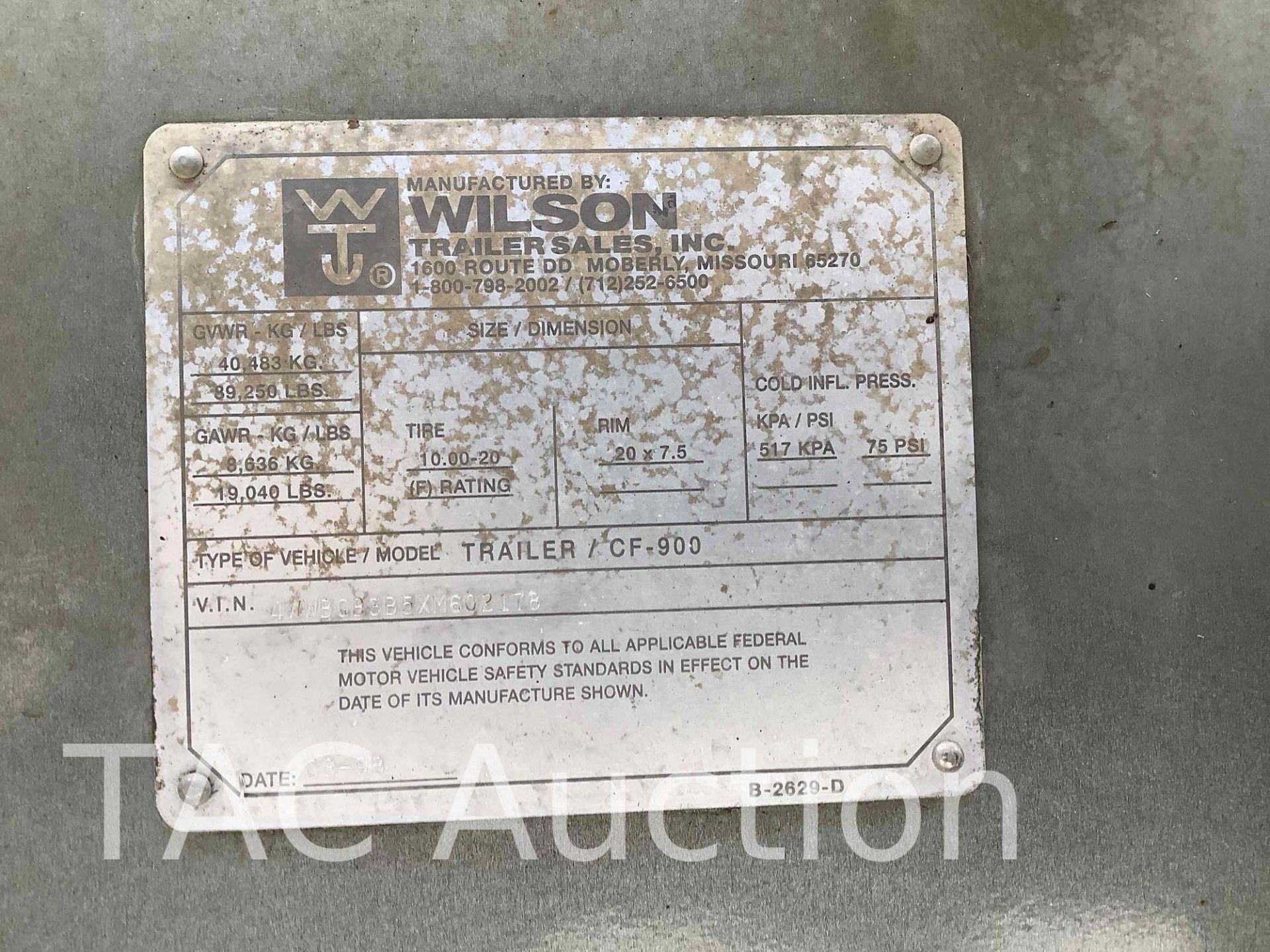 1999 Wilson CF900 46ft Flatbed Trailer W/ Forklift Package - Image 25 of 26