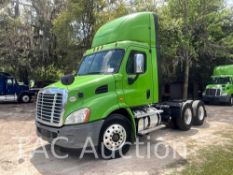 2016 Freightliner Cascadia Day Cab