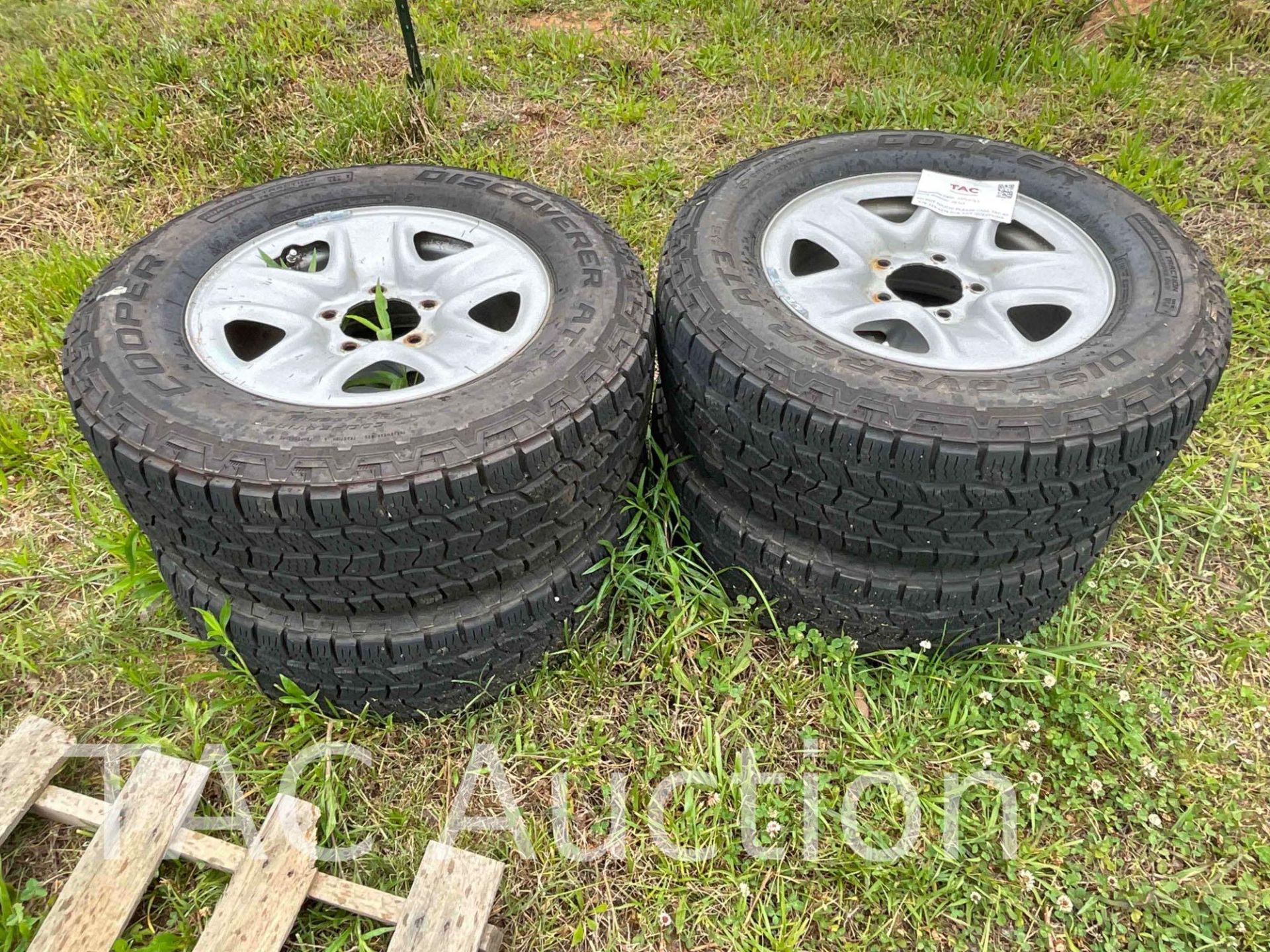 (4) Wheels and Tires From Toyota Tundra - Image 3 of 6
