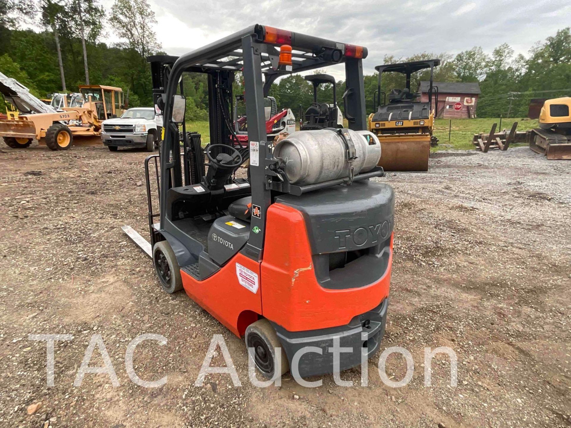 Toyota 8FGCU25 Forklift - Image 7 of 24