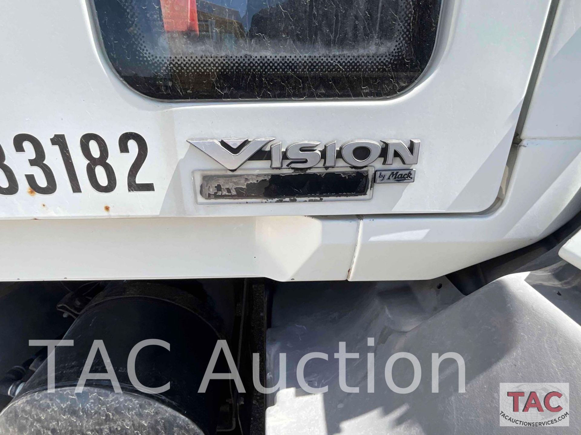 2007 Mack Vision CXN613 Day Cab - Image 75 of 78