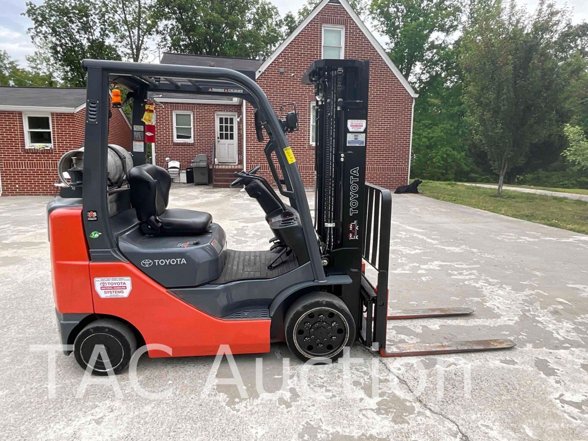 Toyota 8FGCU25 Forklift - Image 4 of 25