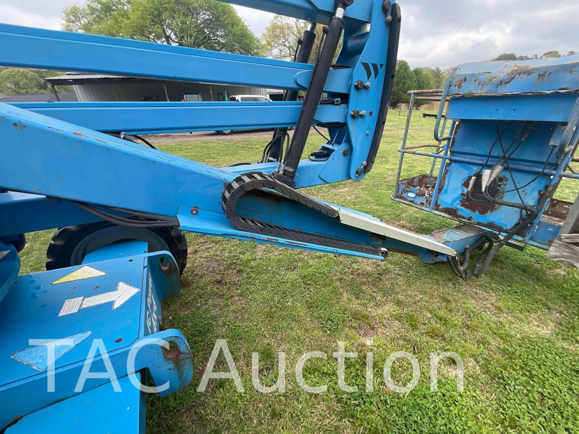 2005 Genie Z-45/25 4x4 Articulating Boom Lift - Image 9 of 20