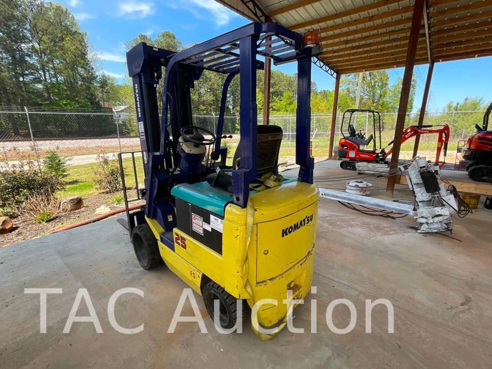 2003 Komatsu FB25SH-5 Forklift - Image 7 of 16