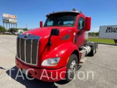 2015 Peterbilt 579 Day Cab