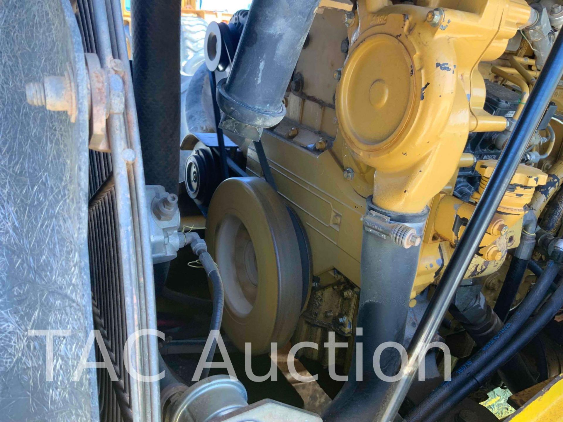 2004 Caterpillar CP-563E Padfoot Vibratory Compactor Roller - Image 42 of 51