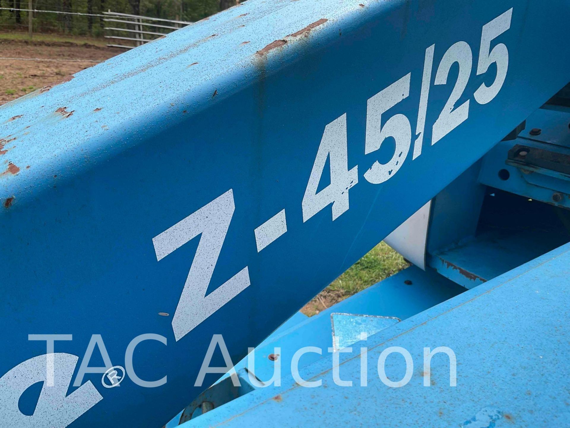 2005 Genie Z-45/25 4x4 Articulating Boom Lift - Image 18 of 20