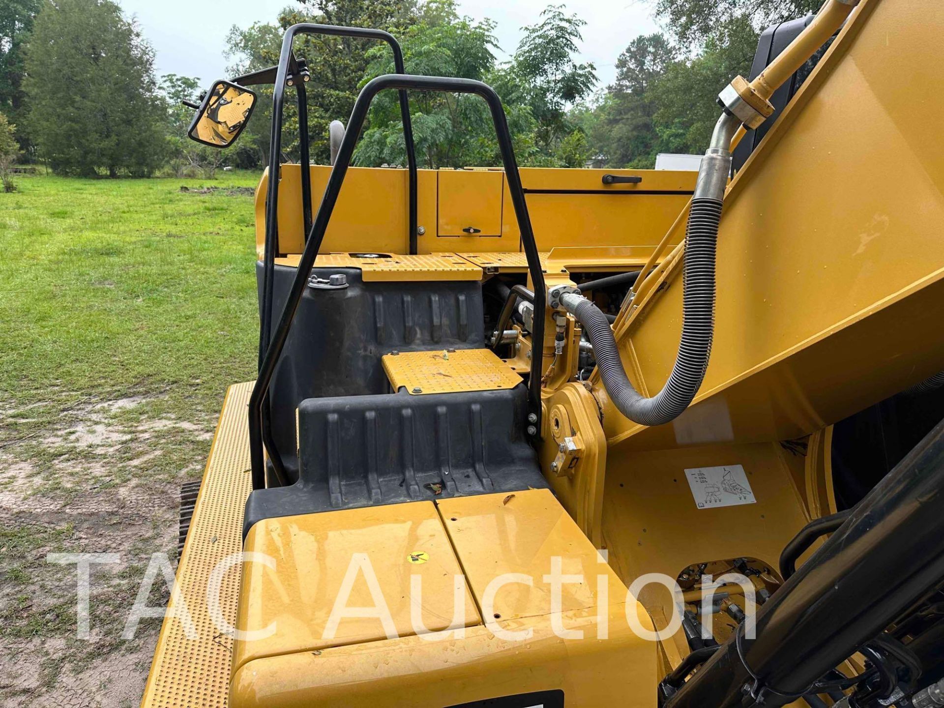 2018 CAT 320 Hydraulic Excavator - Image 55 of 82