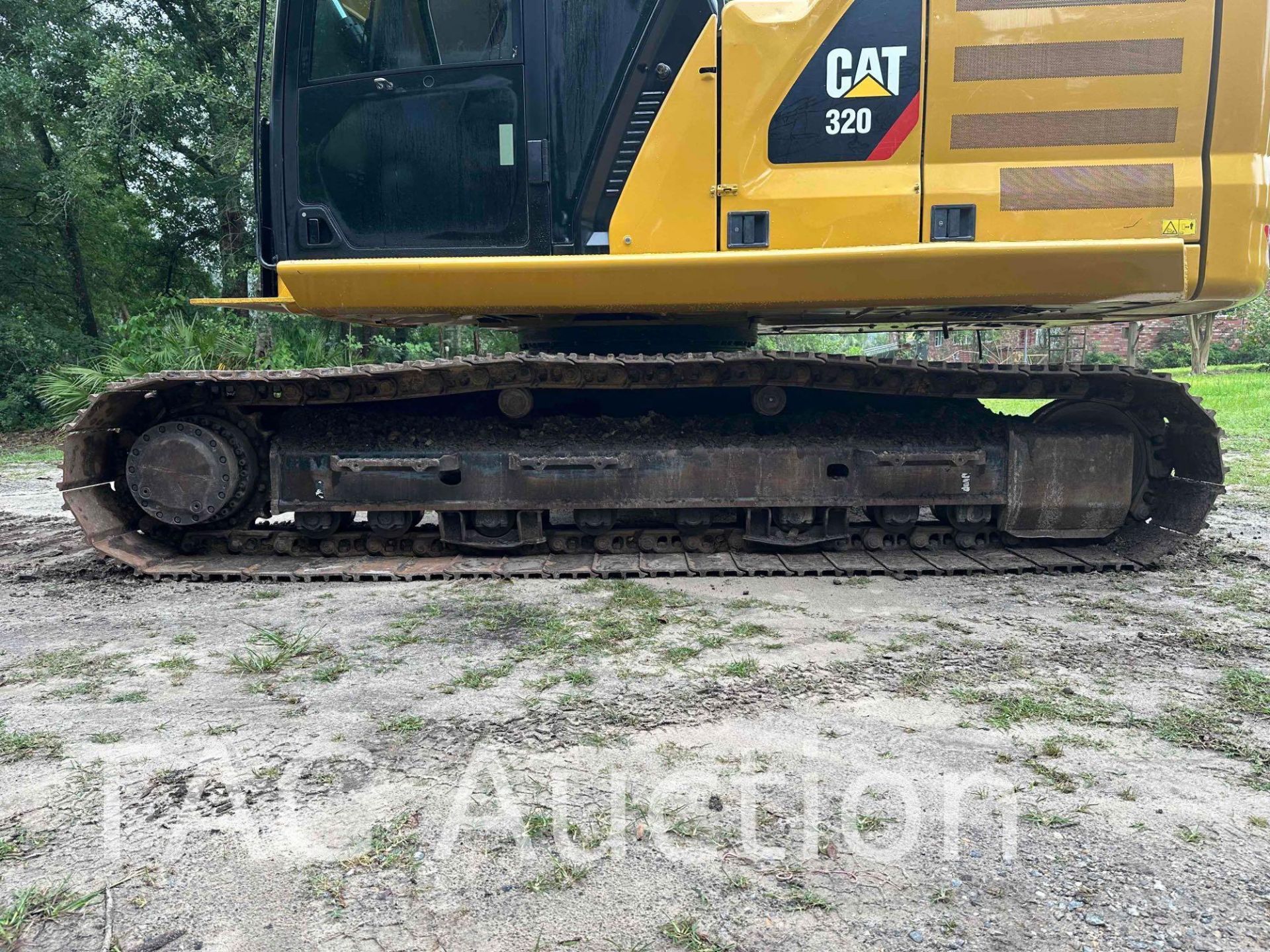 2018 CAT 320 Hydraulic Excavator - Image 41 of 82