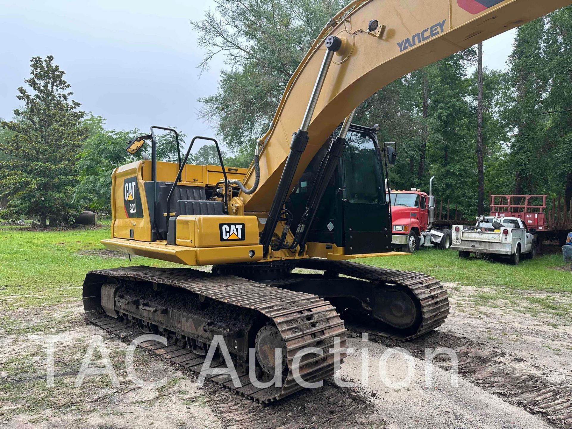 2018 CAT 320 Hydraulic Excavator - Image 20 of 82
