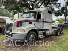 2015 Mack CXU613 Sleeper Truck