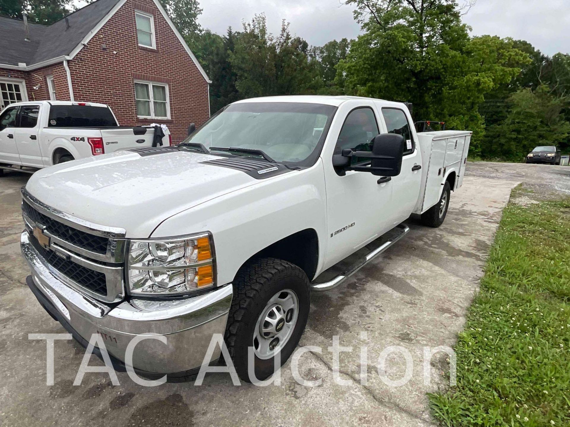 2013 Chevrolet 2500 Crew Cab Service Truck