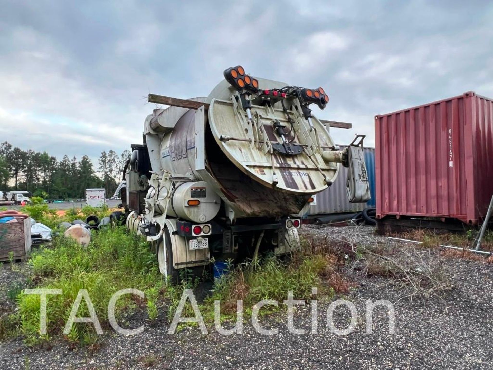 2007 Sterling HydroVac Truck - Image 4 of 19