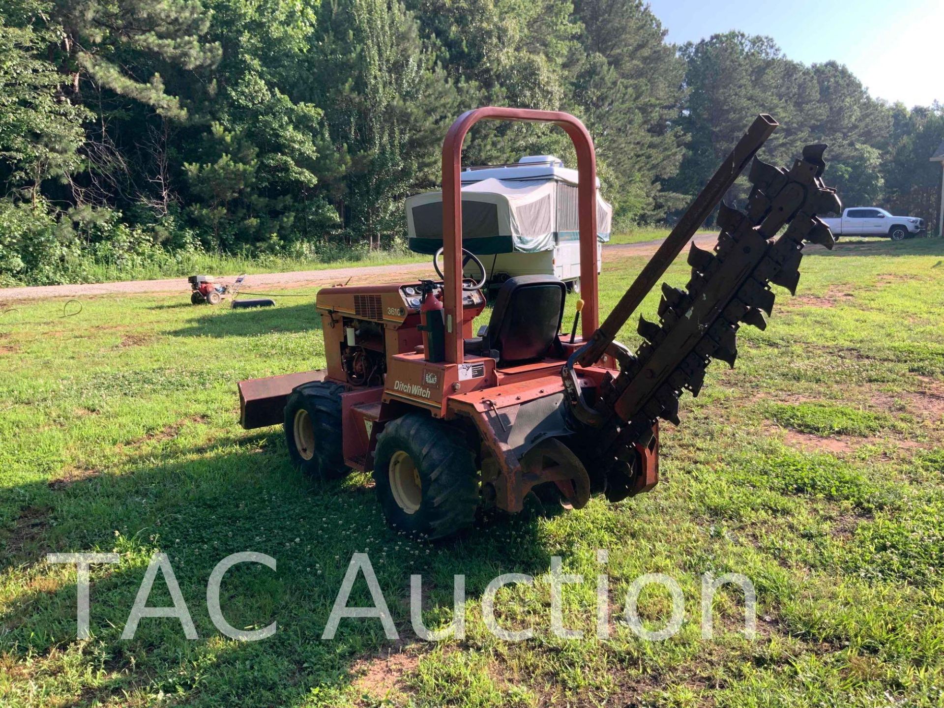 Ditch Witch 3610DD Trencher - Image 7 of 33