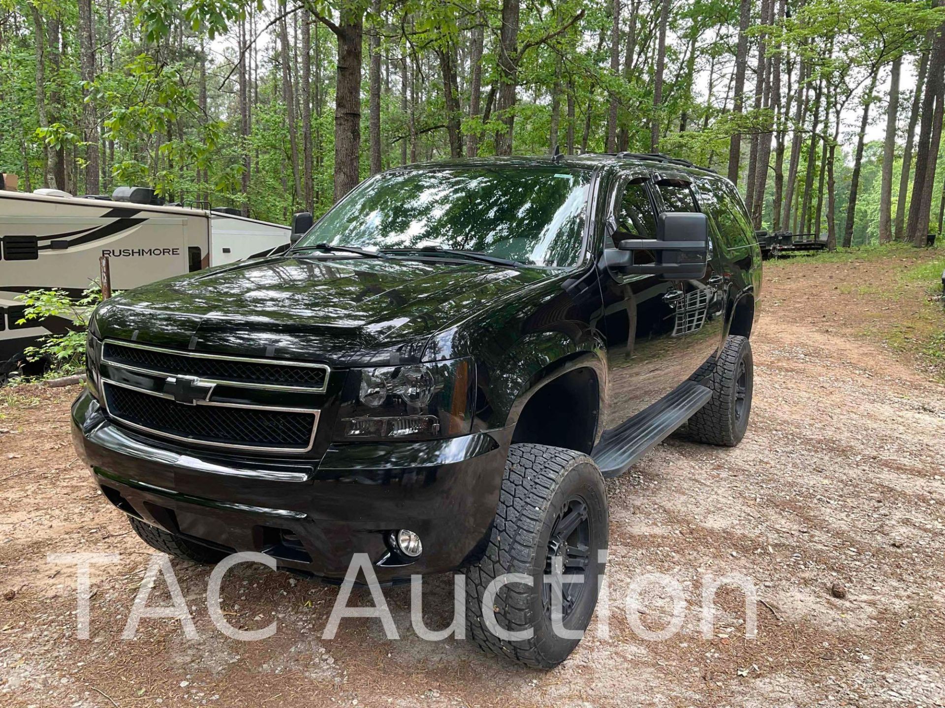 2011 Chevy Suburban LT 2500 4x4 SUV