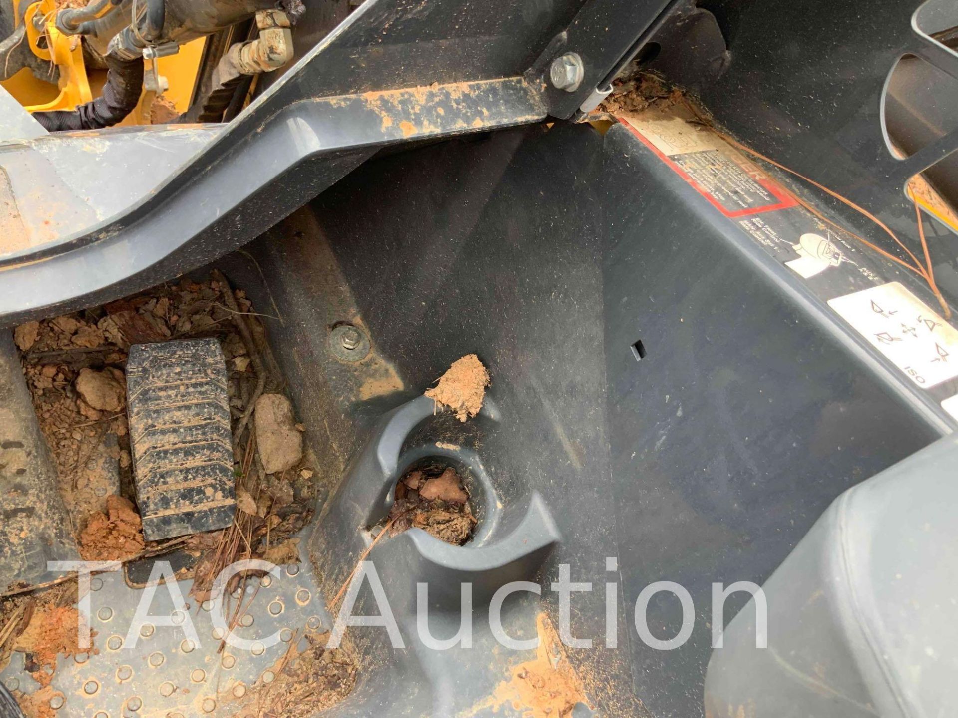 2022 John Deere 325G Skid Steer - Image 29 of 64