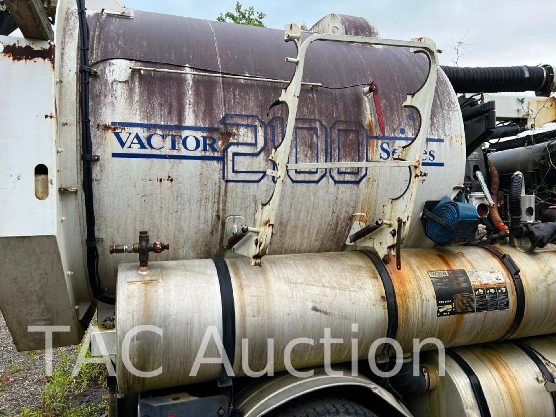 2007 Sterling HydroVac Truck - Image 16 of 19