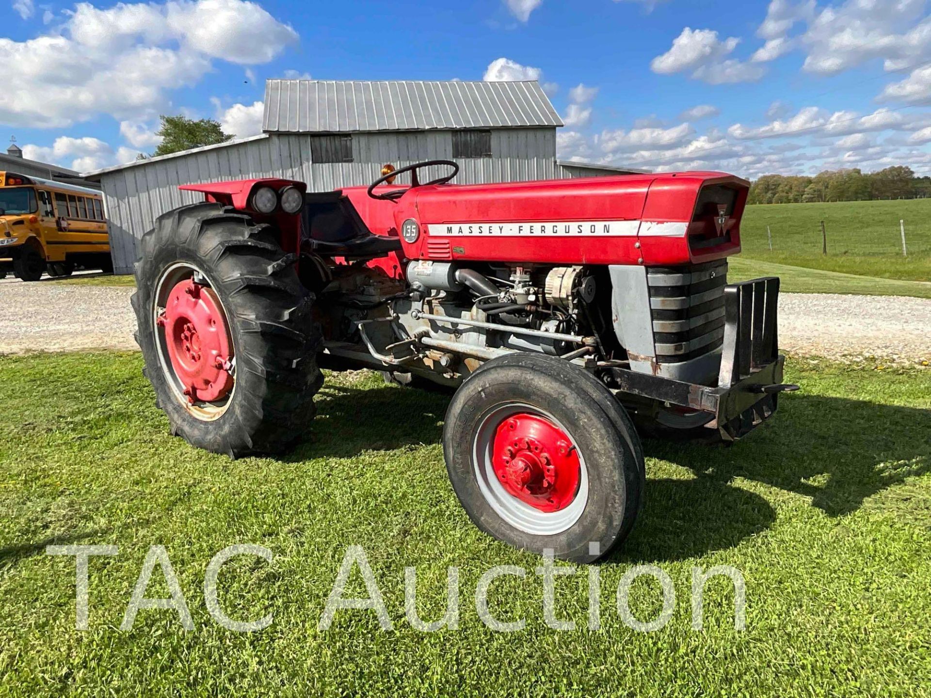 Massey Ferguson 135 Utility Tractor - Image 3 of 36