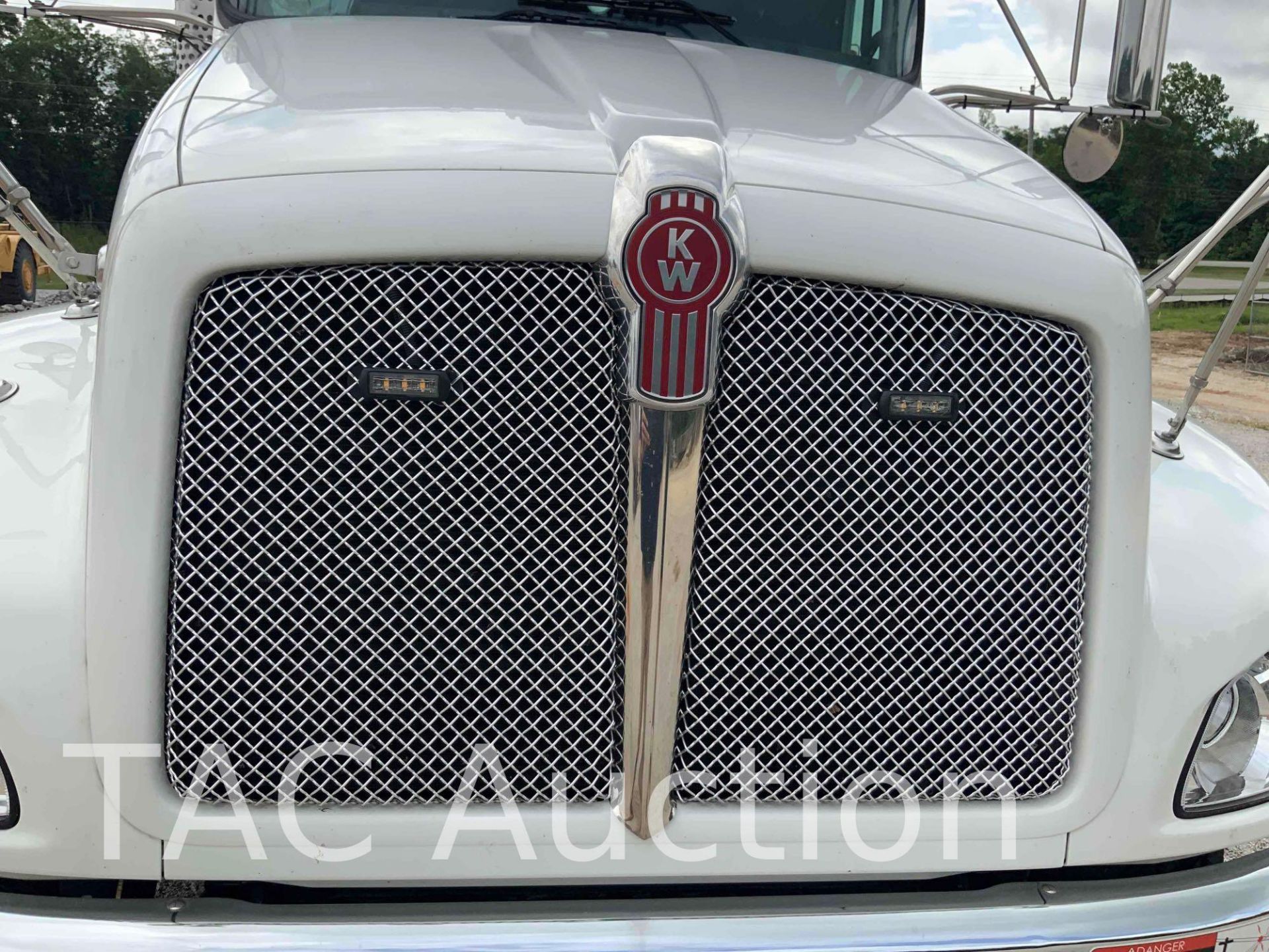 2022 Kenworth T370 W/ Altec AT41M Bucket Truck - Image 9 of 91