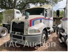 2014 Mack CXU613 Sleeper Truck