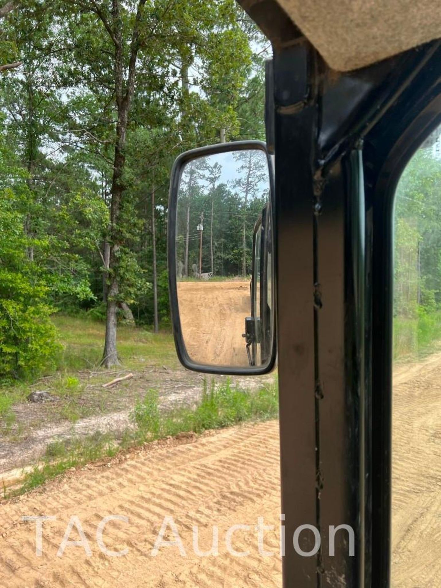 2019 Prinoth Panther T-12 Crawler Carrier - Image 34 of 45