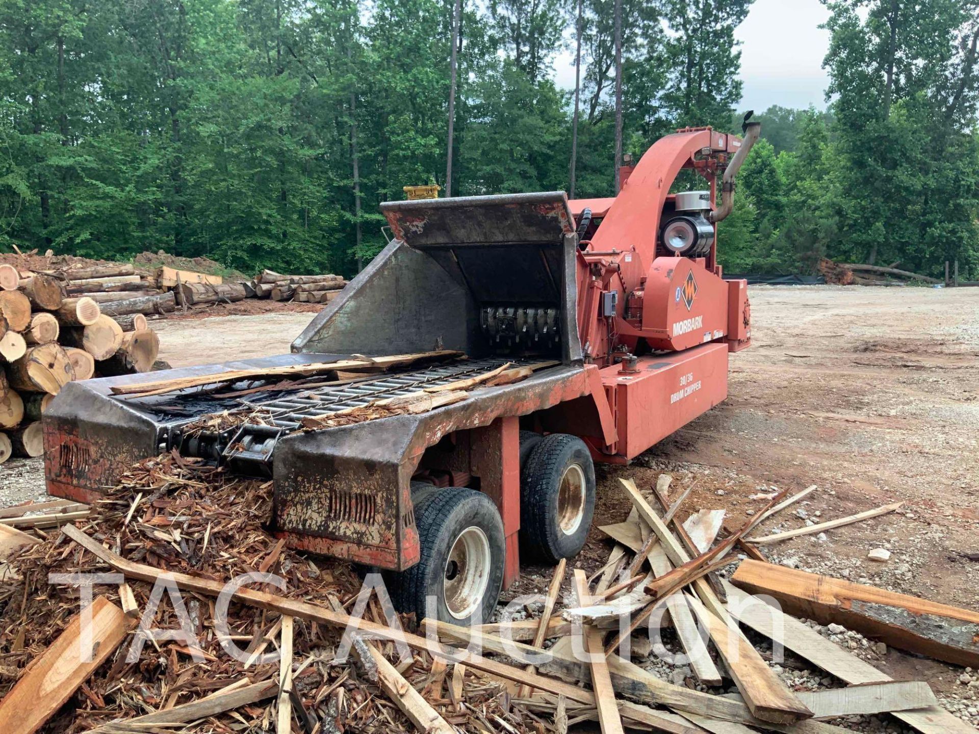 2014 Morbark 30/36 Towable Whole Tree Drum Chipper - Image 5 of 67