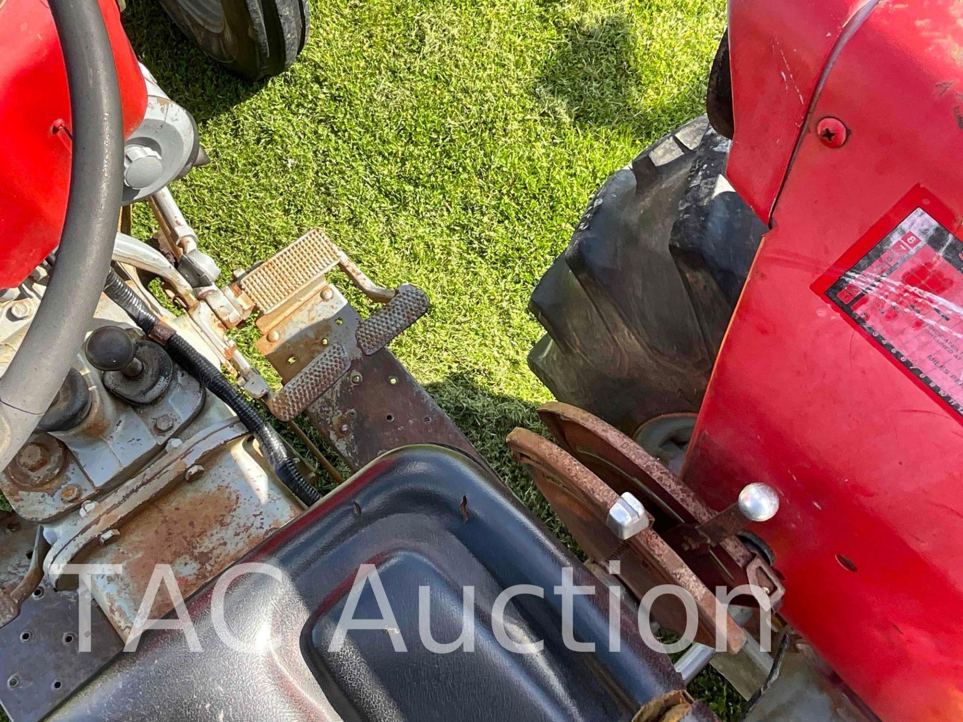 Massey Ferguson 135 Utility Tractor - Image 14 of 36