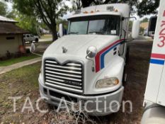 2014 Mack CXU613 Sleeper Truck