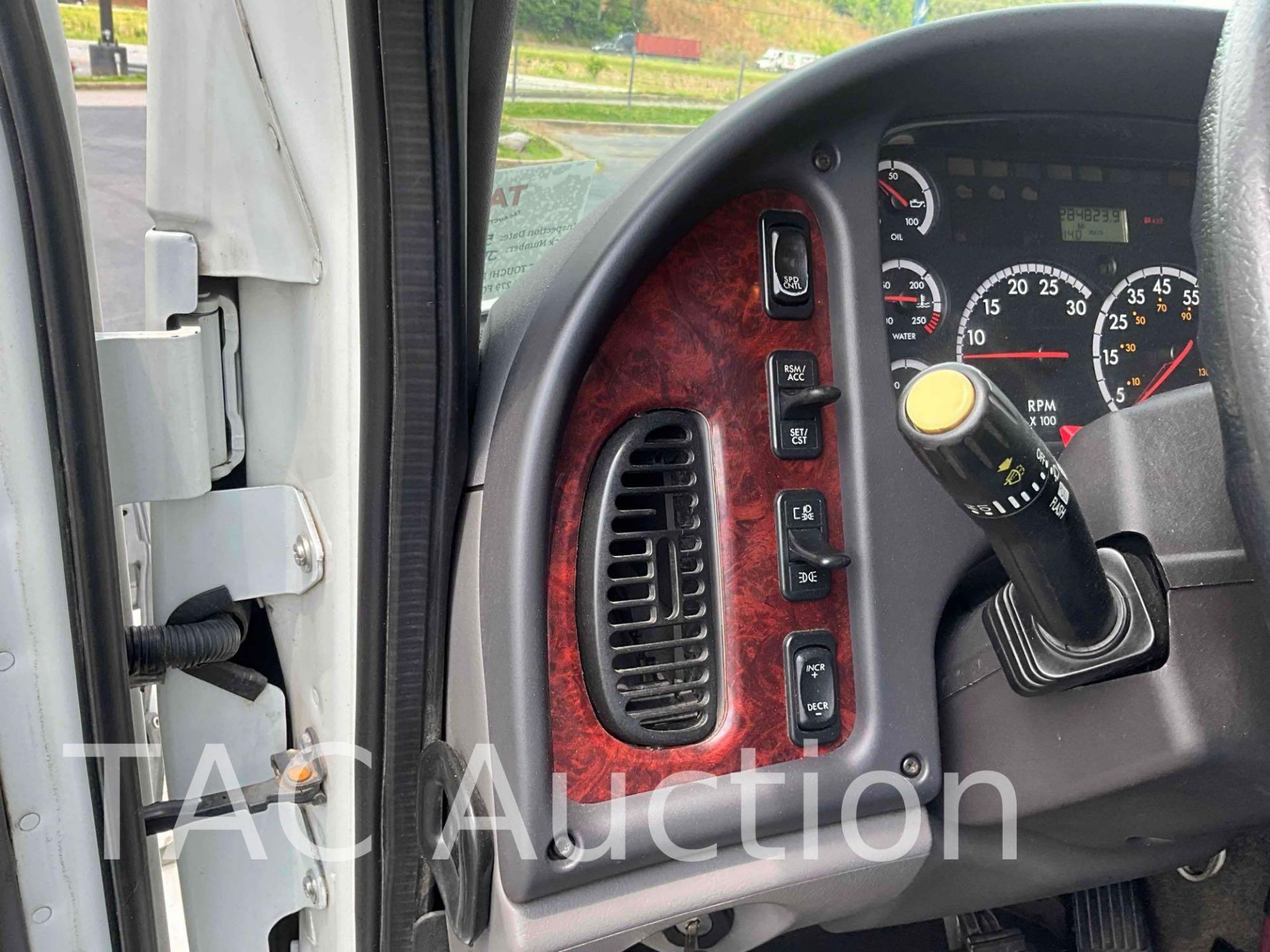 2014 Freightliner M2 Crew Cab Rollback Truck - Image 31 of 71