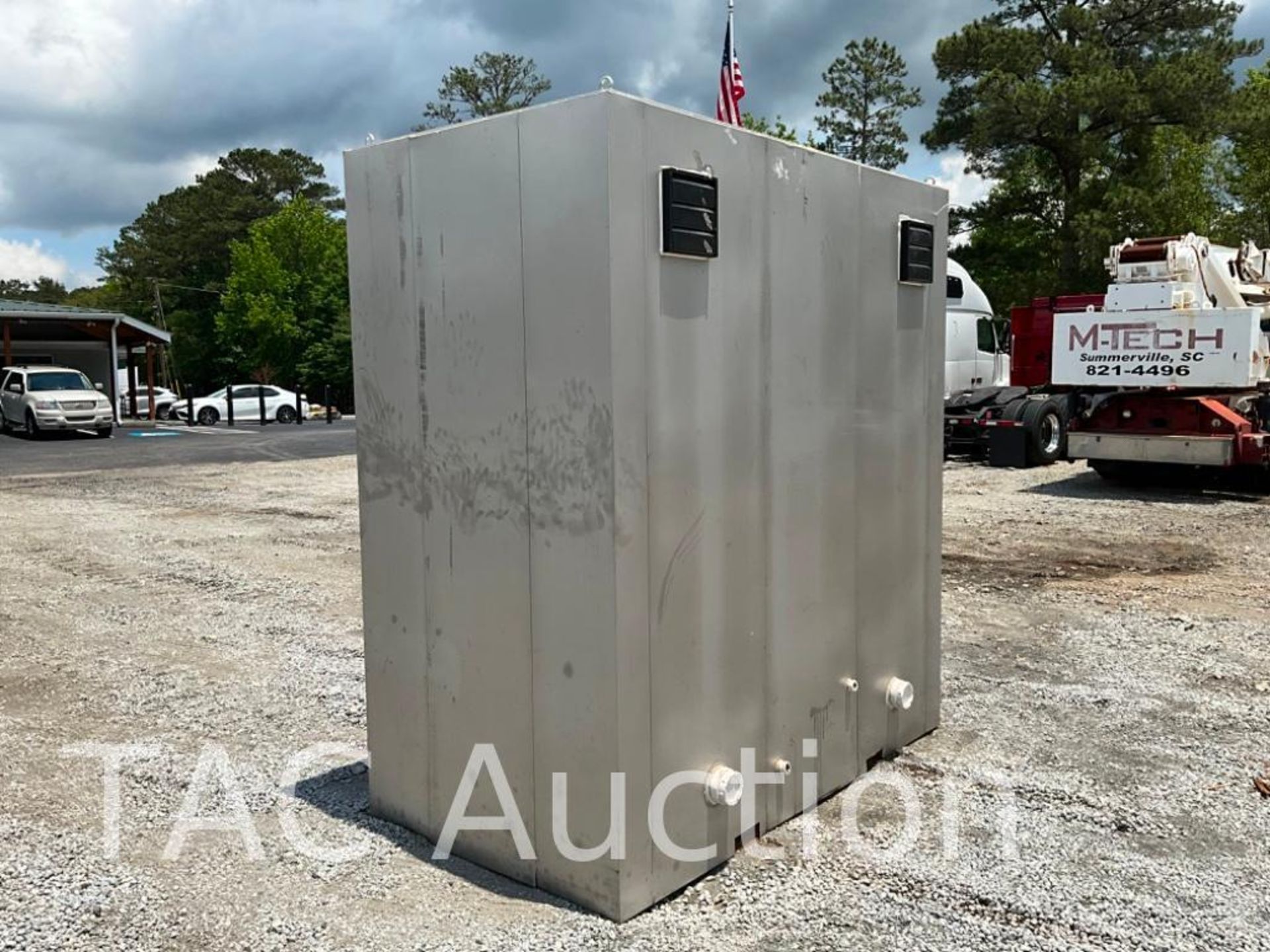 New Double Stall Unisex Porta Potty W/ Sink - Image 3 of 19